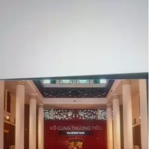 Vòng hoa tang lễ Đống Đa