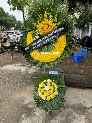 Vòng hoa đức giang long biên