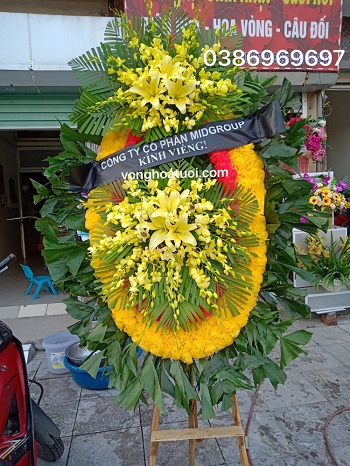 Vòng hoa tang lễ thanh xuân