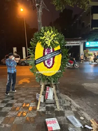 Vòng hoa tang lễ thanh nhàn