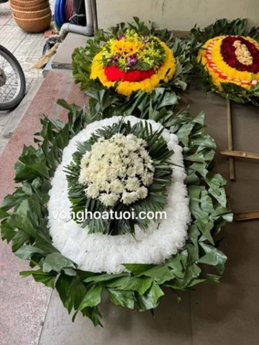 Vòng hoa tang lễ Đông Anh