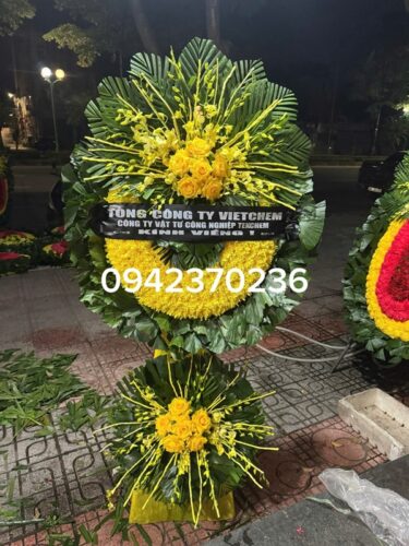 Vòng hoa đức giang long biên